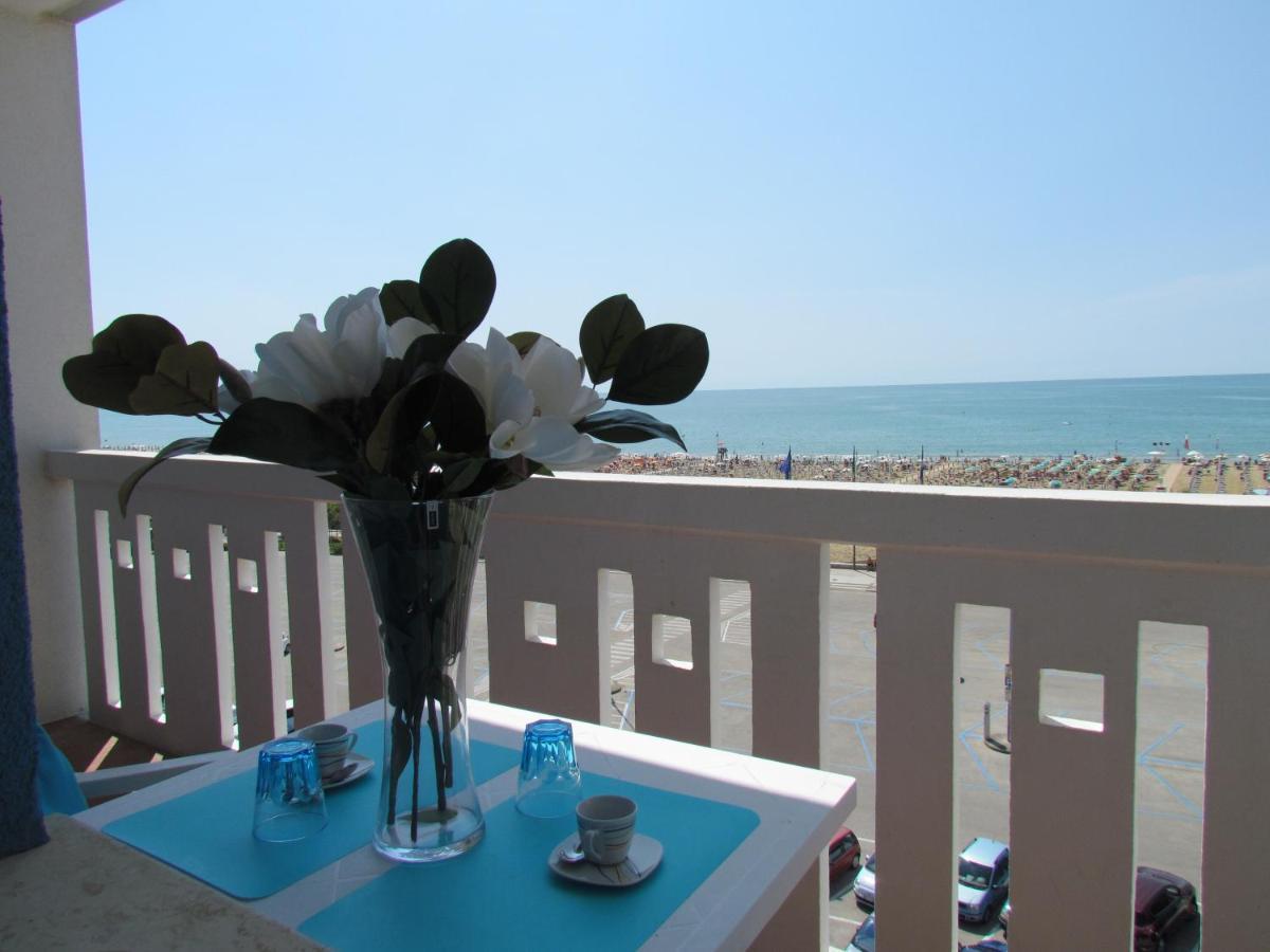 Condominio Zenith Bibione Exterior photo