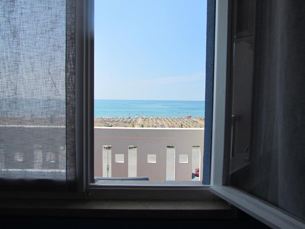 Condominio Zenith Bibione Exterior photo